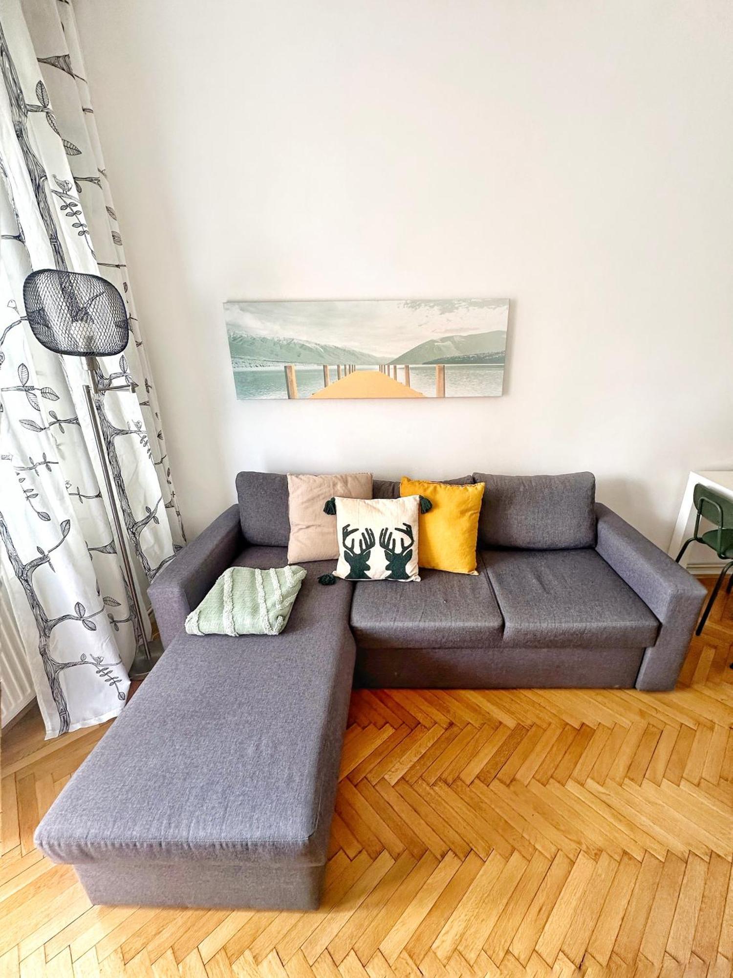 Bright And Central Suite With A Balcony Brünn Exterior foto